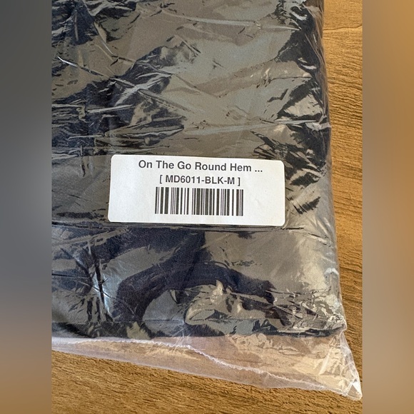 NEW IN BAG Three Bird Nest On The Go Round Hem Pocketed Midi Dress - Black, Med - Picture 10 of 12